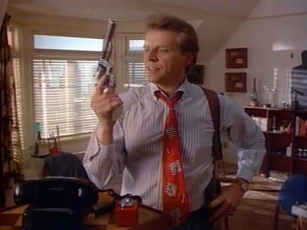 Sledge Hammer! - Under The Gun
