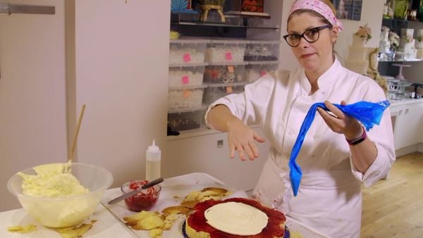 Extreme Cake Makers - Episode 25