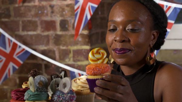 Extreme Cake Makers - Royal Special