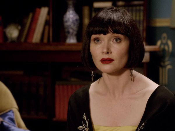 Los misteriosos asesinatos de Miss Fisher - Muerte en el muelle Victoria
