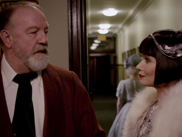 Los misteriosos asesinatos de Miss Fisher - Ruddigore