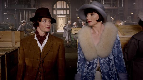 Los misteriosos asesinatos de Miss Fisher - Muerte desafortunada