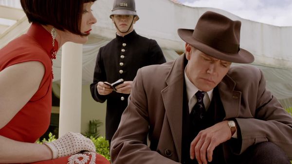 Los misteriosos asesinatos de Miss Fisher - Asesinato en la oscuridad