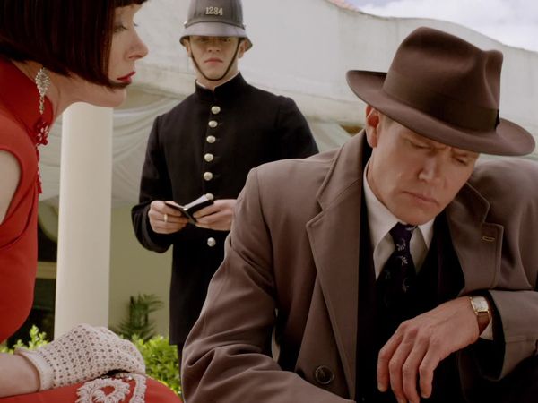Los misteriosos asesinatos de Miss Fisher - Asesinato en la oscuridad