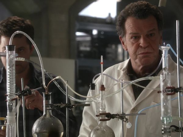 Fringe - Brave New World: Part 1