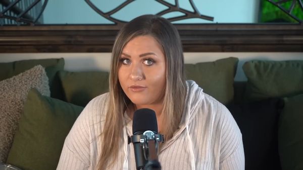 Kendall Rae - The Largest Manhunt in Chicago History at the Time & Still No Answers: The Bradley Sisters