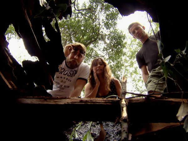 Zombie House Flipping - Episode 209