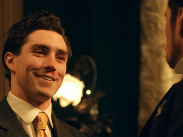 Underbelly - Squizzy Breaks Some Hearts