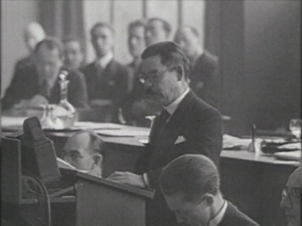The Battle for Tokyo - The Emperor