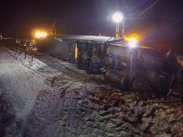 Heavy Rescue: 401 - All Around Us