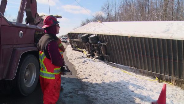 Heavy Rescue: 401 - A Load of Problems