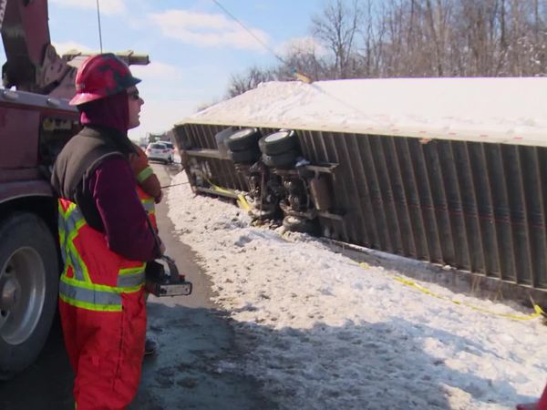 Heavy Rescue: 401 - A Load of Problems