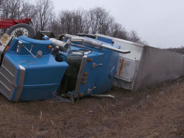 Heavy Rescue: 401 - Where there's smoke