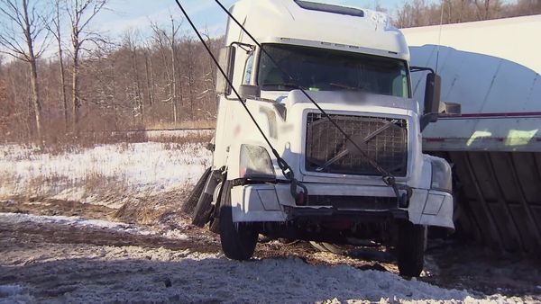 Heavy Rescue: 401 - One Twisted Mess