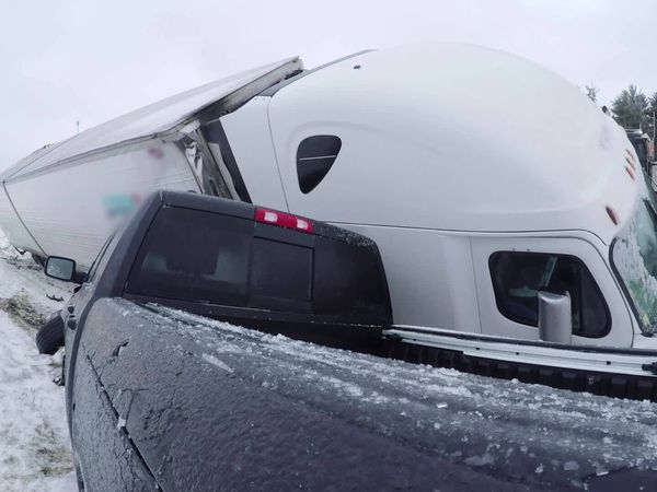 Heavy Rescue: 401 - There Is Nothing Else
