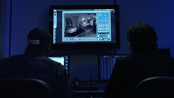 Leverage - El trabajo de la patata caliente