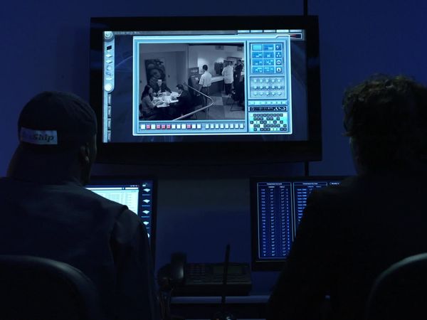 Leverage - El trabajo de la patata caliente