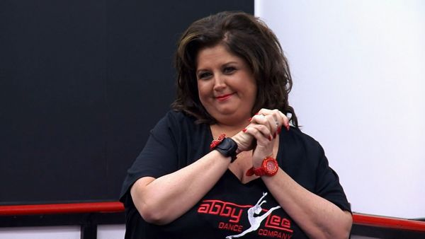 Dance Moms - Episode 317