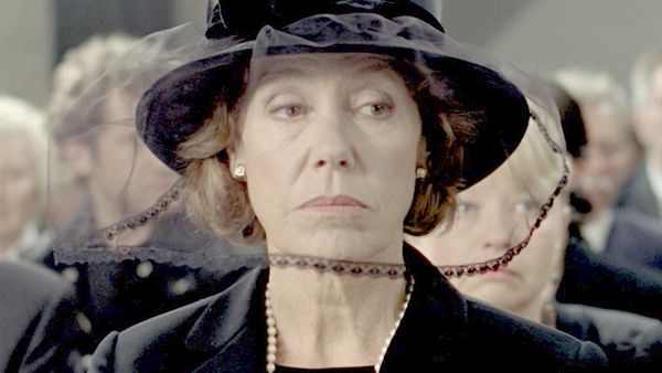 Vier Frauen und ein Todesfall - Herzkasper