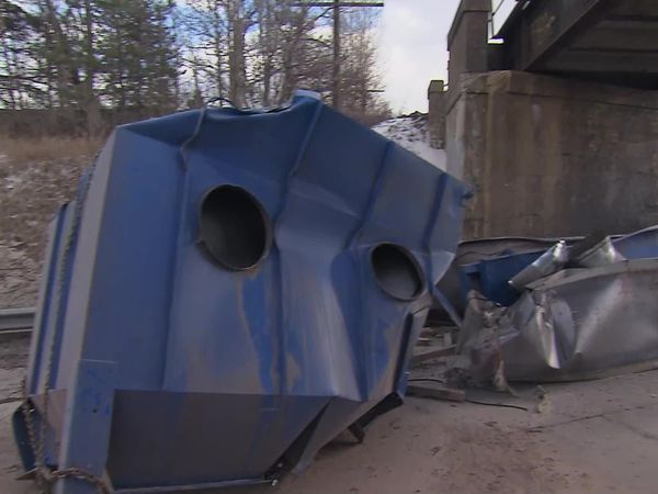 Heavy Rescue: 401 - A Big Problem