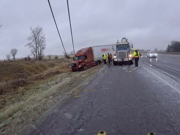 Heavy Rescue: 401 - It's Right Now Time
