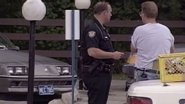 Unsolved Mysteries with Dennis Farina - Episode: 12