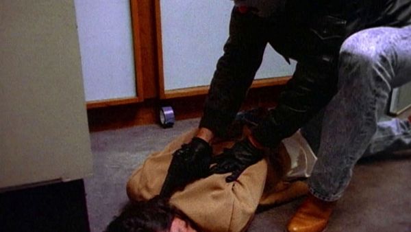 Unsolved Mysteries with Dennis Farina - Episode: 15