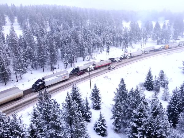 Highway Thru Hell - On The Road Again
