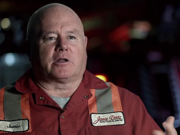 Highway Thru Hell - Billion Dollar Pull
