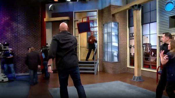 El show de Steve Wilkos en español - Seduje a mi niñera adolescente