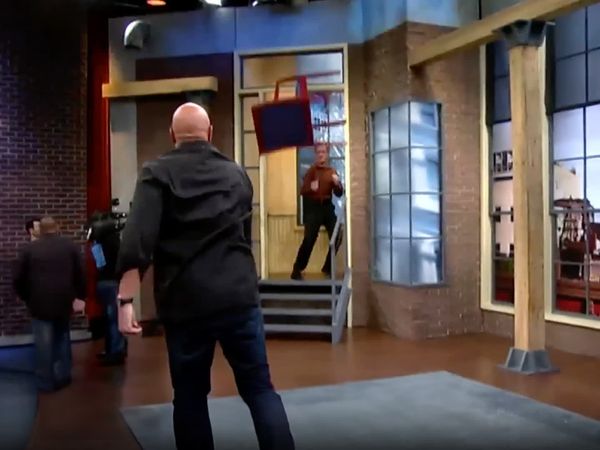 El show de Steve Wilkos en español - Seduje a mi niñera adolescente