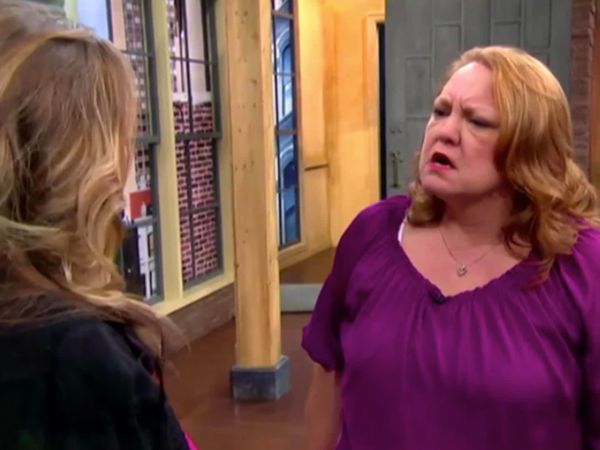 El show de Steve Wilkos en español - Tus hijos necesitan a su mamá, pero tú la has elegido a ella.