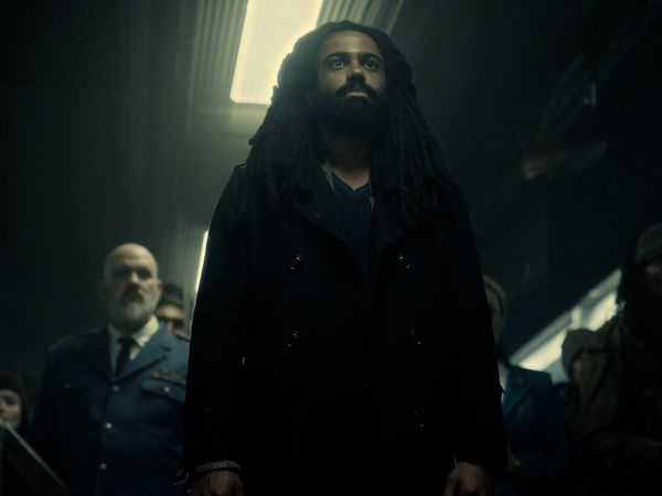 Snowpiercer - Smolder To Life