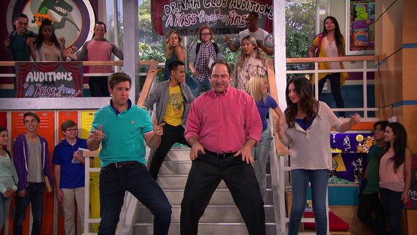 Os Thundermans - Beije-me, Nate