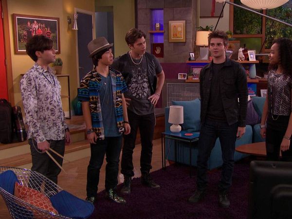 Os Thundermans - A Missão de Phoebe