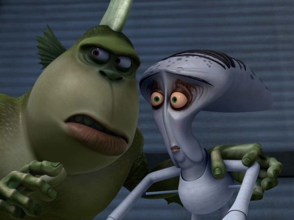 Monsters vs. Aliens - ¡No puedes respirar en un comedor... espacial! / ¡Carrera hasta la zona final!
