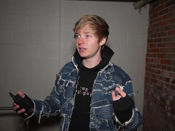 Sam and Colby - A Terrifying Experience at the Insane Asylum