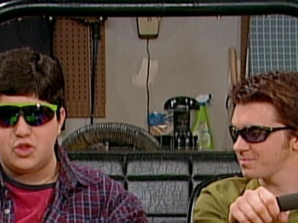 Drake and Josh - Moto de arena