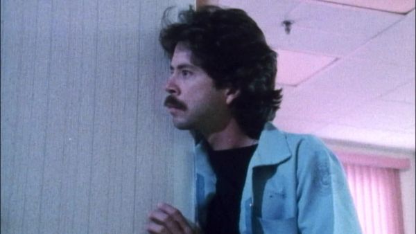 Unsolved Mysteries with Dennis Farina - Episode: 16