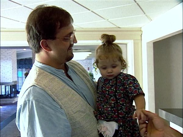 Unsolved Mysteries with Dennis Farina - Episode: 21