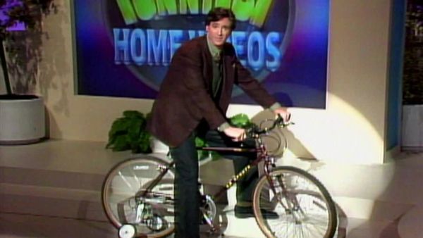 America's Funniest Home Videos - Merry Christmas, Let's Single Out The Seniors and Christmas Trees