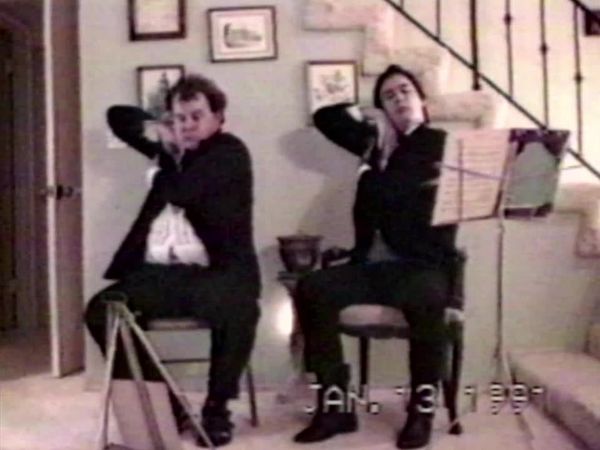 America's Funniest Home Videos - Murphy's Law, Feathered Favorites and In the Air