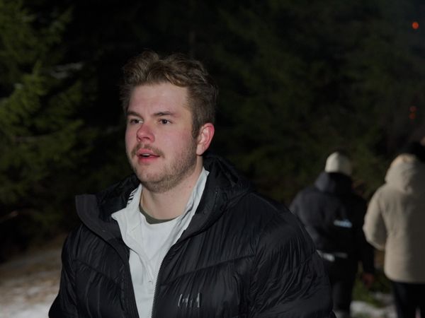 Velkommen til Hulløy 2 - Episode 203