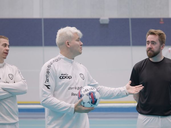 Velkommen til Hulløy 2 - Episode 205