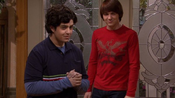 Drake and Josh - El Drake y Josh Inn