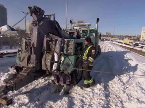 Heavy Rescue: 401 - No Time Like the Present