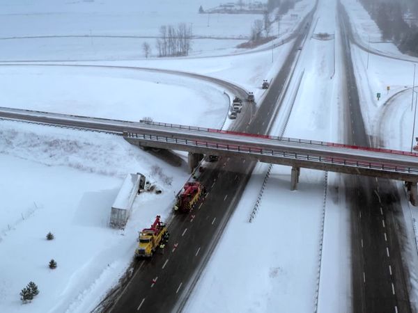 Heavy Rescue: 401 - Lump in the Throat