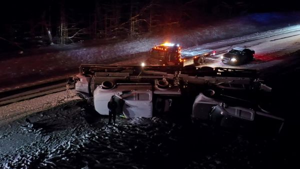 Heavy Rescue: 401 - Running On Adrenaline