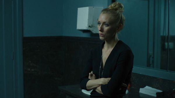 Flesh And Bone - Traje A Rigor