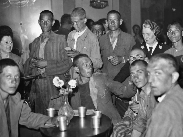 Auschwitz - Voices of 44 Survivors - After Auschwitz